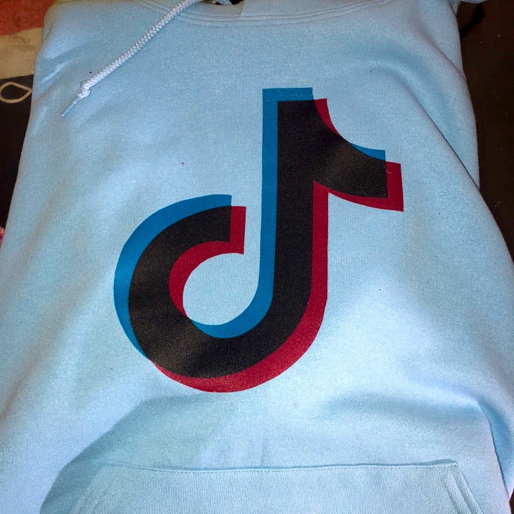 Tiktok sweater